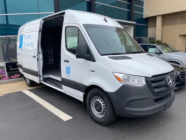 new 2024 Mercedes-Benz eSprinter car