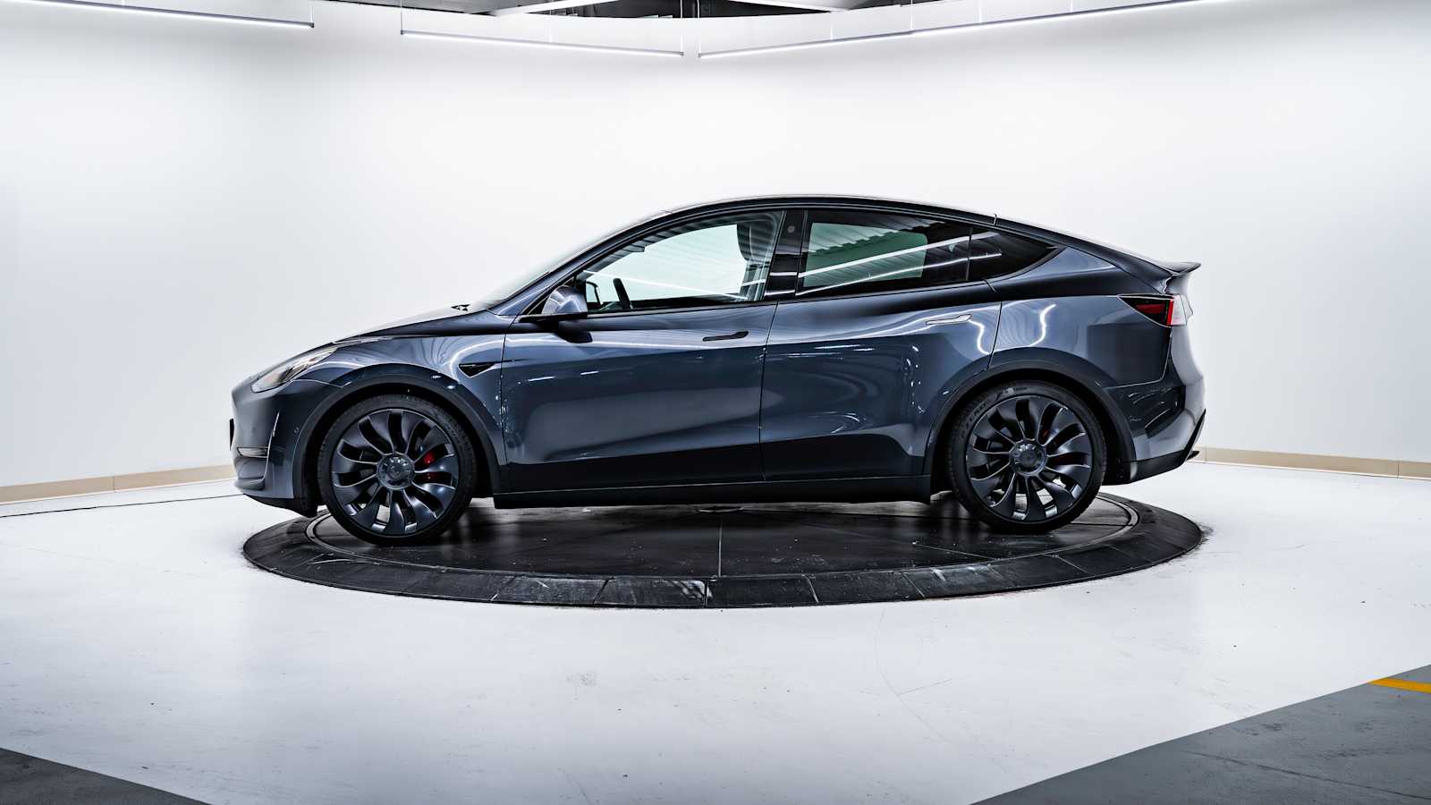 used 2021 Tesla Model Y car, priced at $33,874