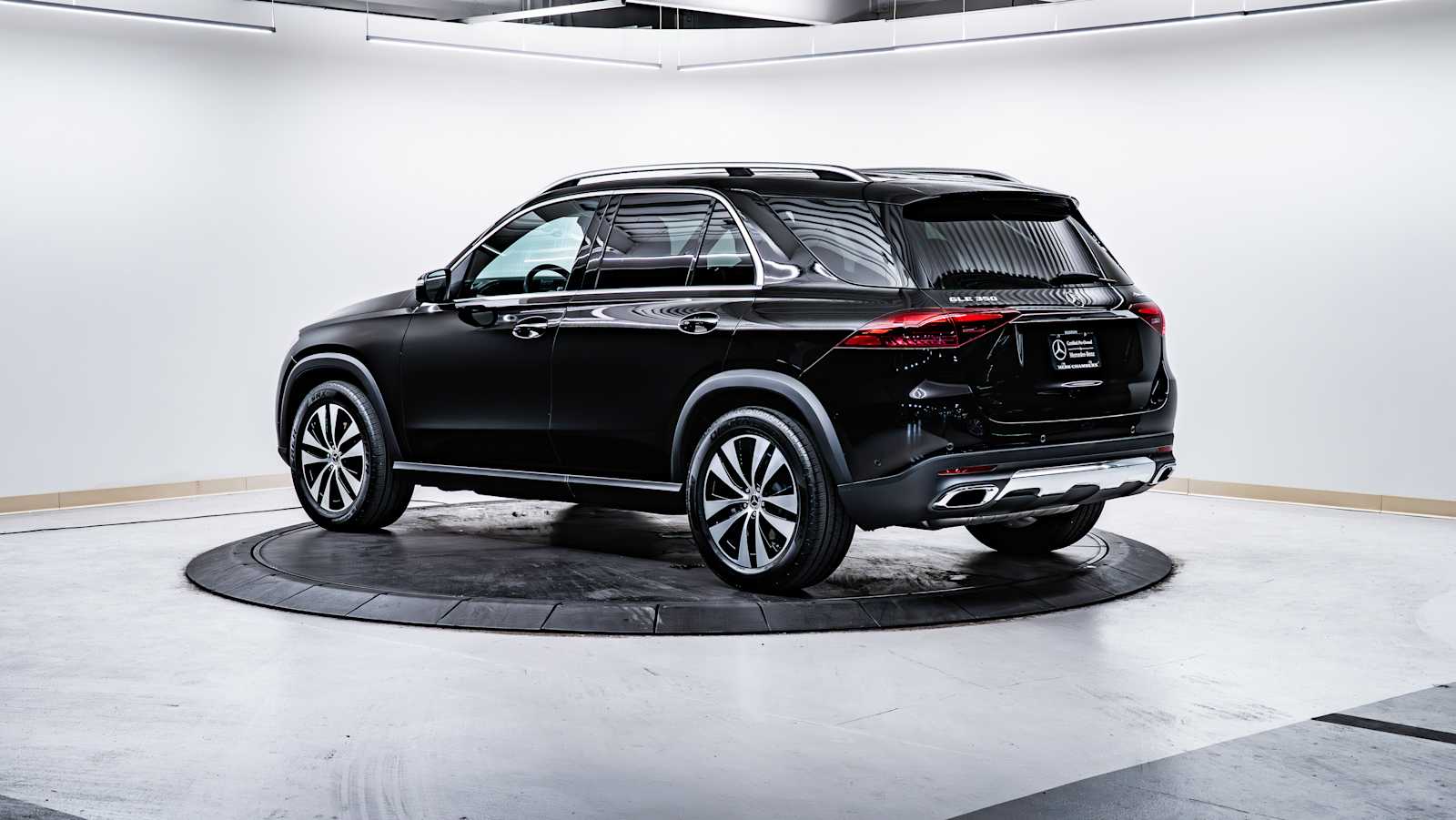 used 2025 Mercedes-Benz GLE 350 car, priced at $60,598