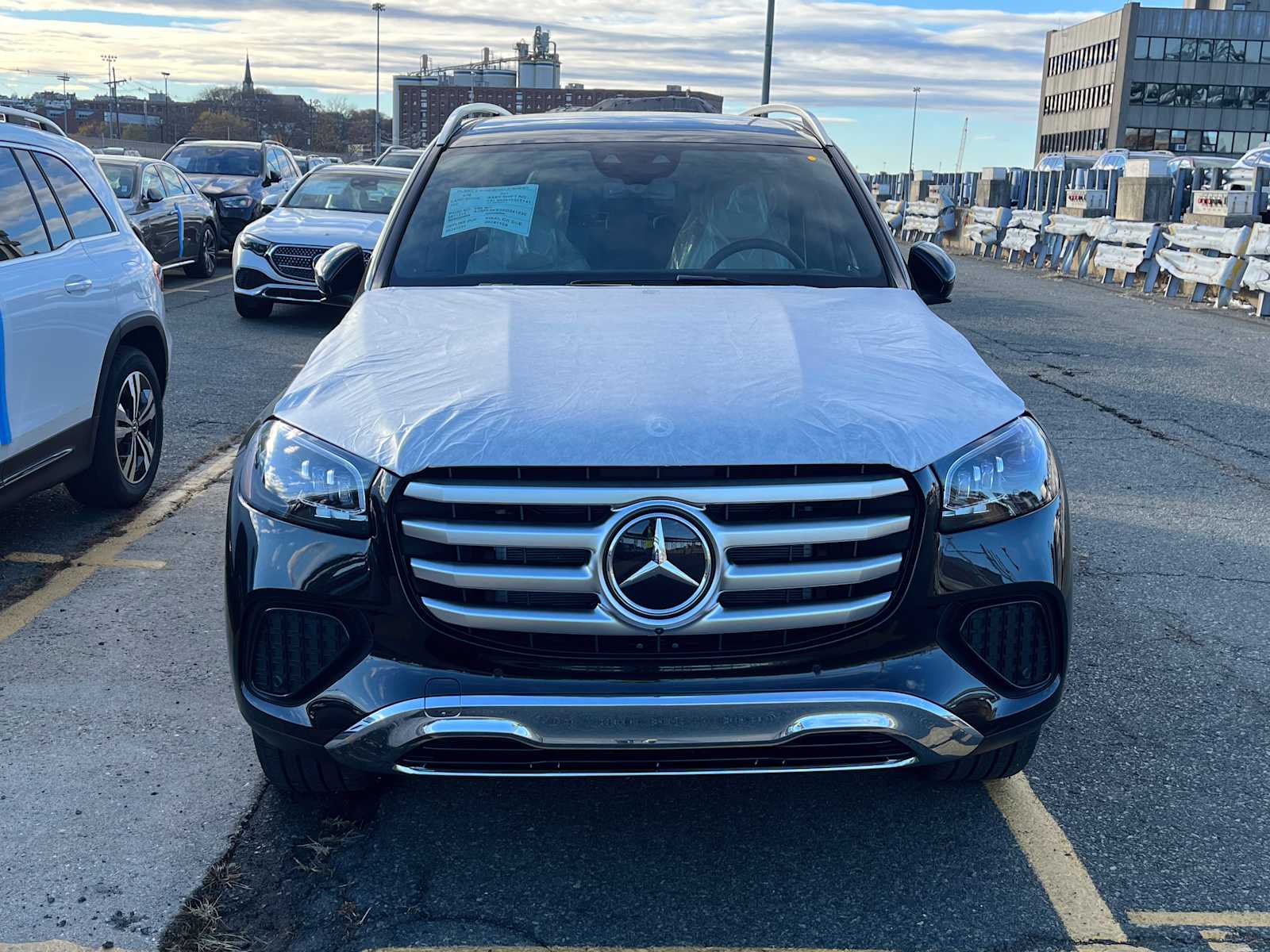 new 2025 Mercedes-Benz GLS 450 car