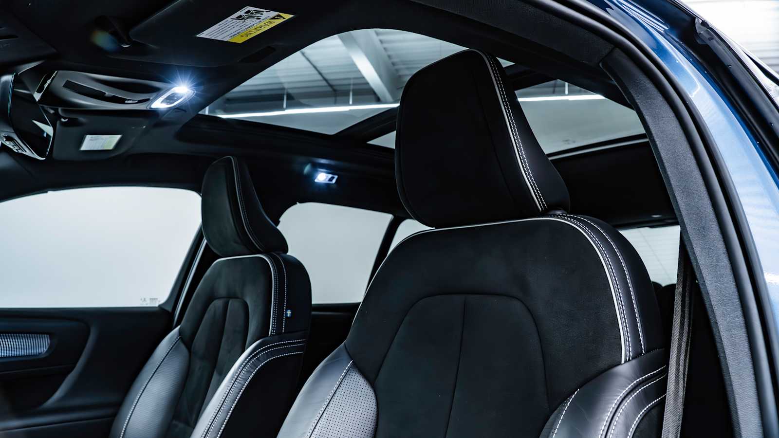 used 2020 Volvo XC40 car, priced at $15,945