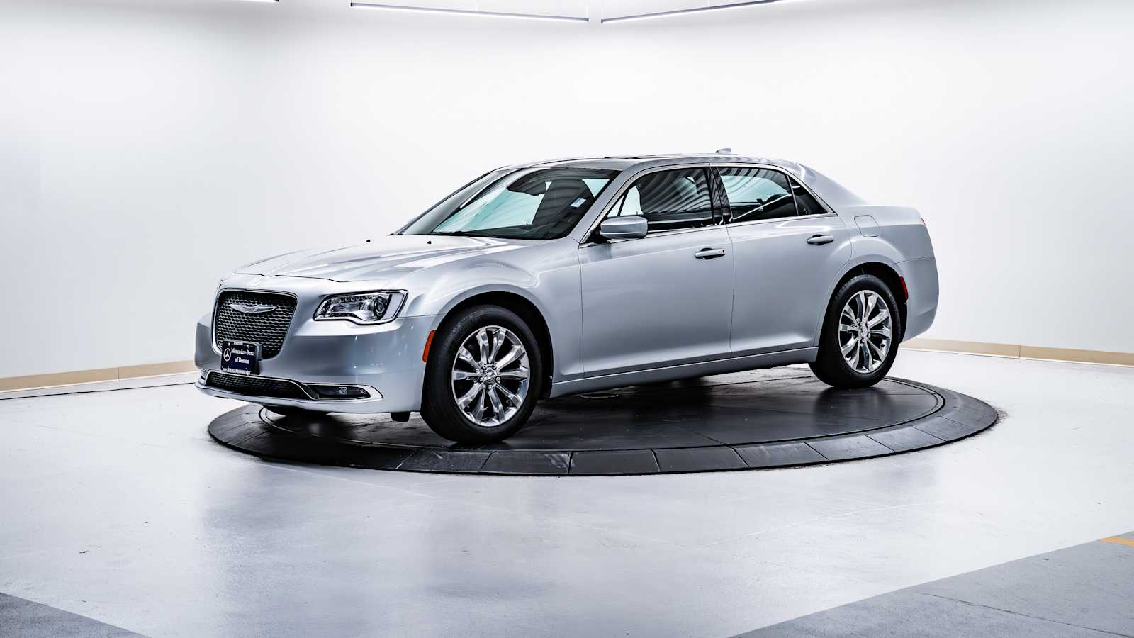 used 2019 Chrysler 300 car, priced at $19,498