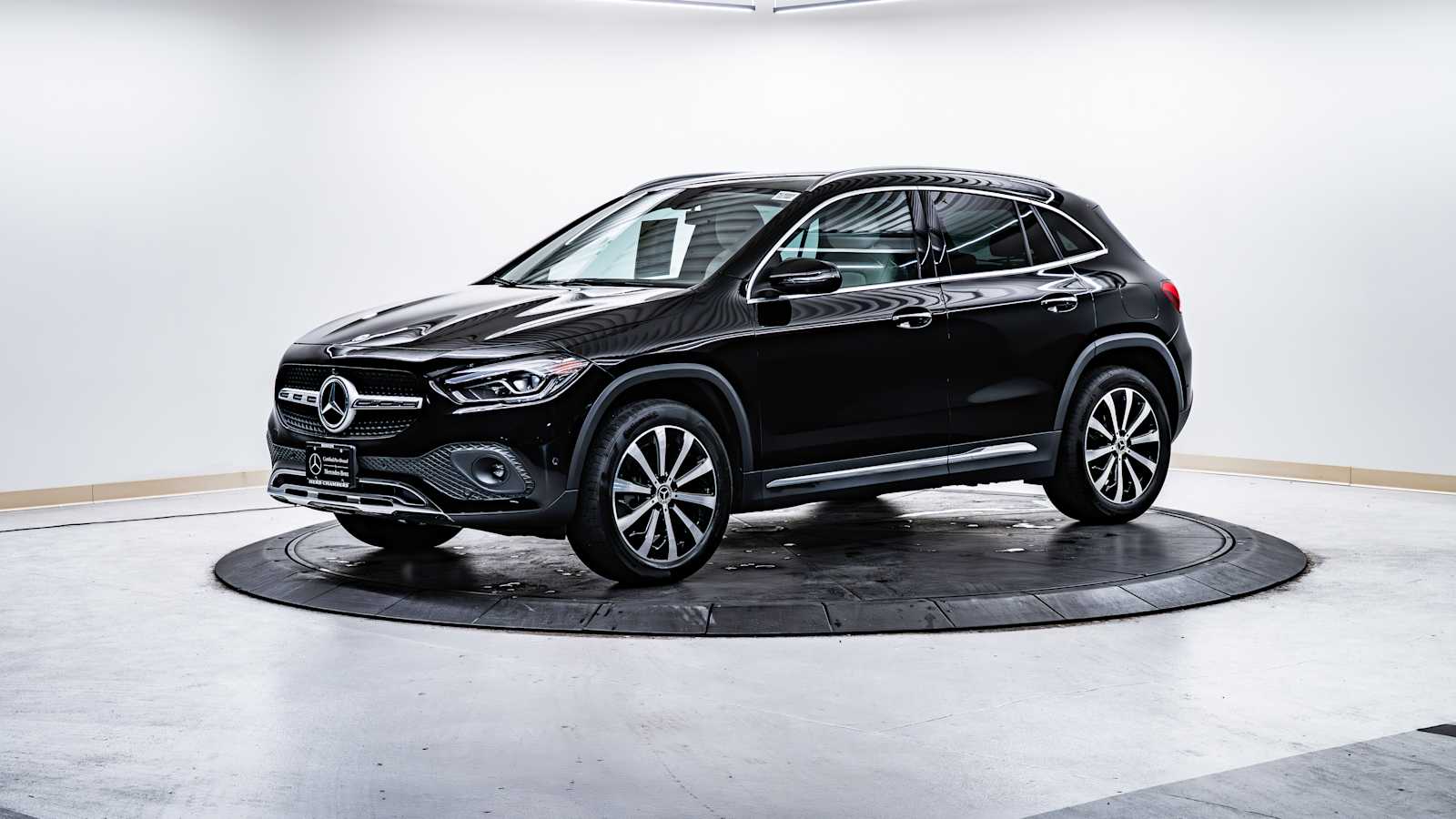 used 2022 Mercedes-Benz GLA 250 car, priced at $34,998