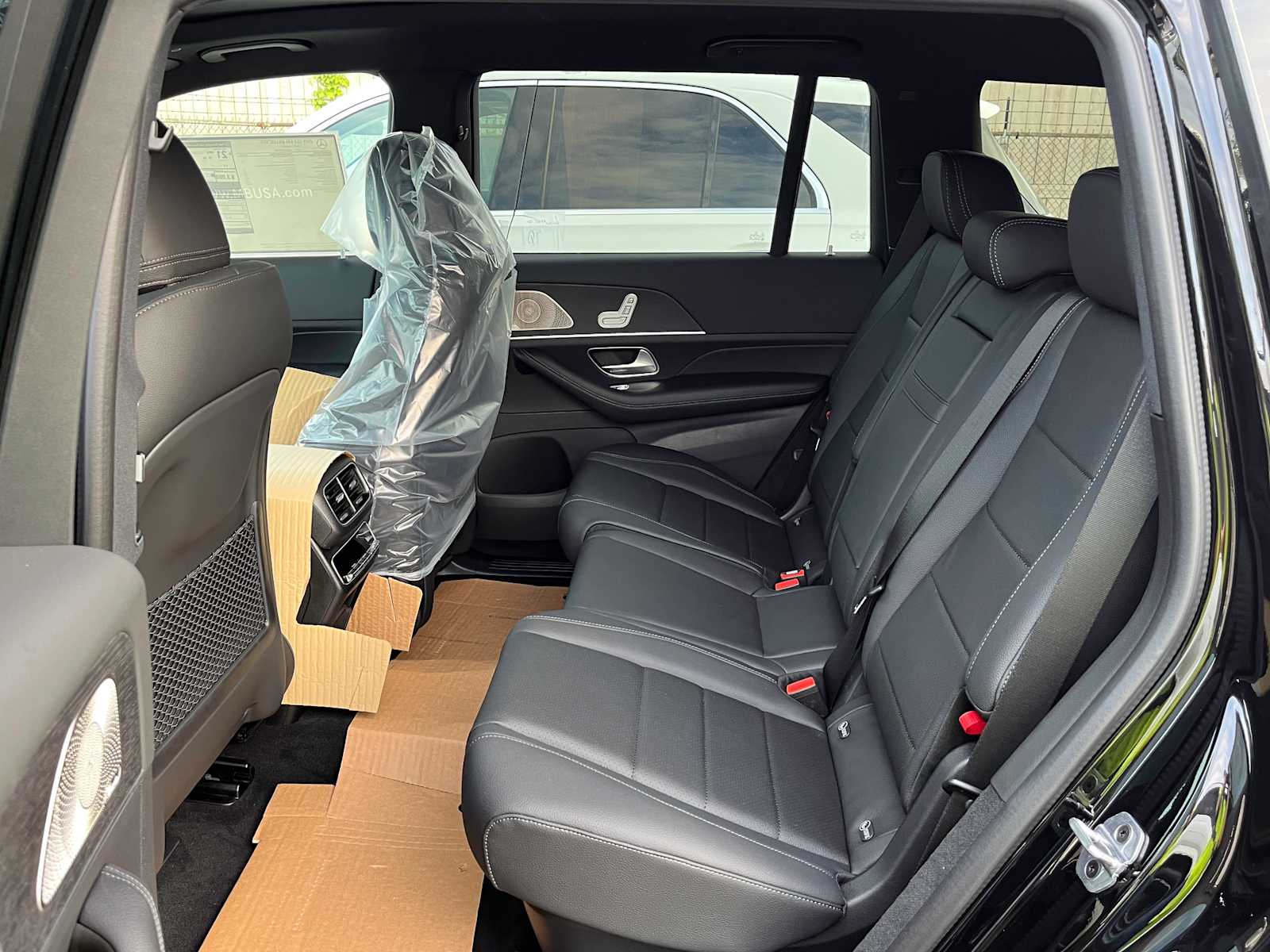 new 2025 Mercedes-Benz GLS 450 car