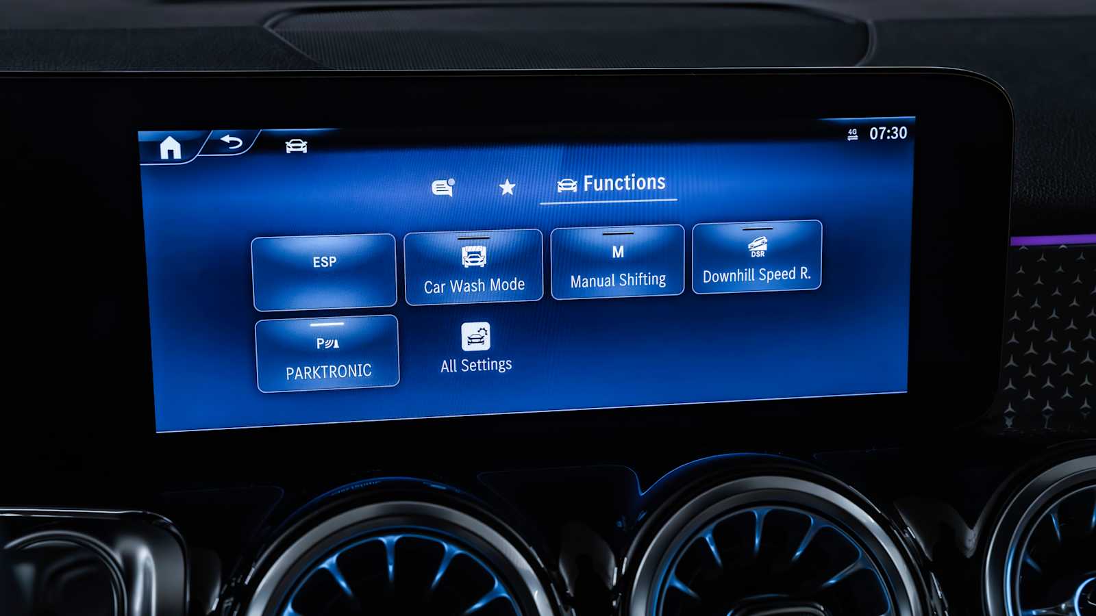 used 2025 Mercedes-Benz GLB 250 car, priced at $45,768