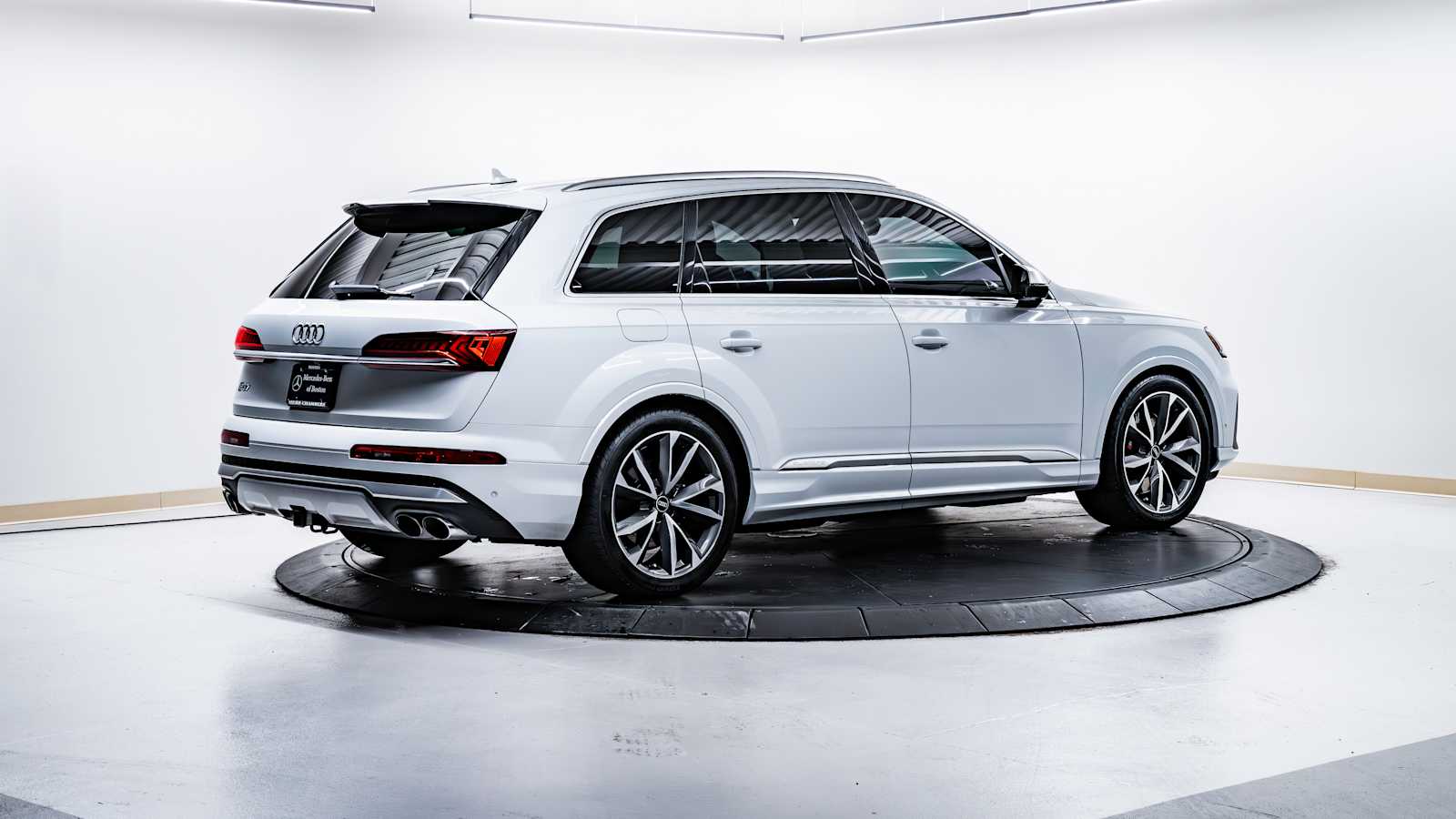 used 2021 Audi SQ7 car, priced at $47,998