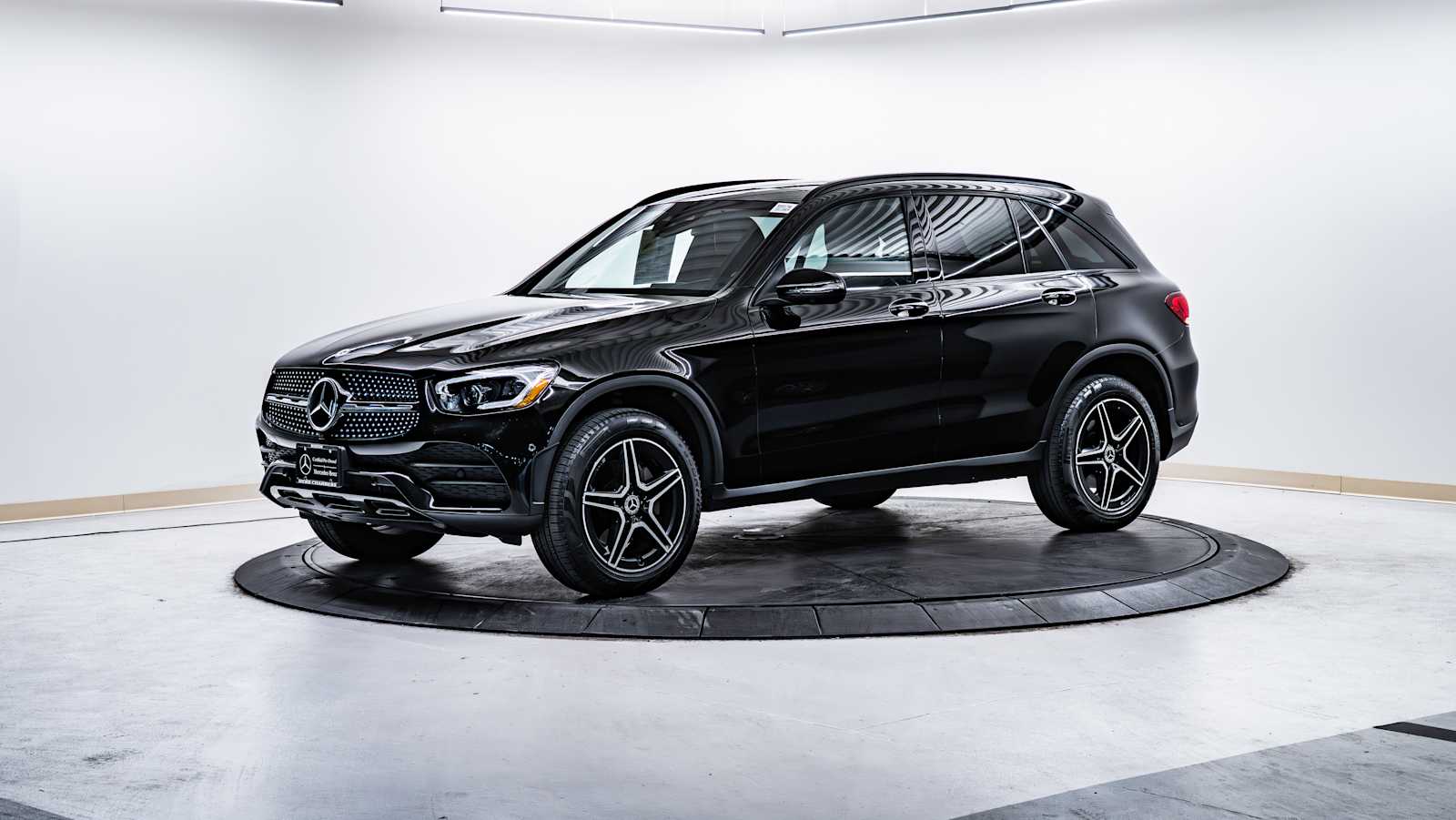 used 2021 Mercedes-Benz GLC 300 car, priced at $34,998
