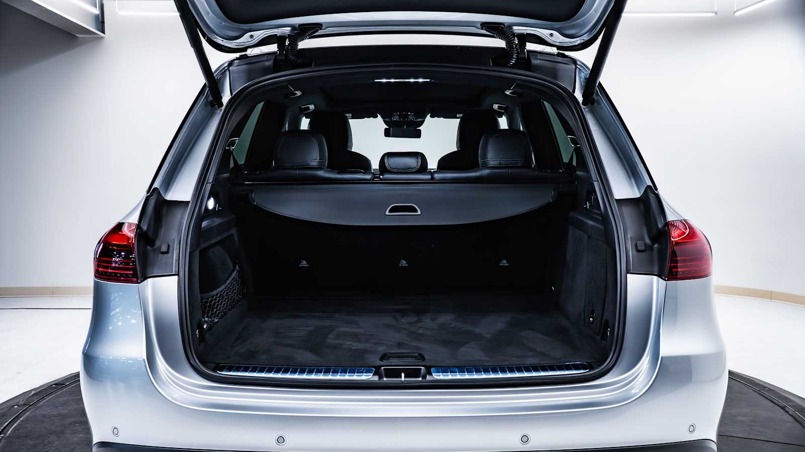used 2024 Mercedes-Benz GLE 350 car, priced at $55,998