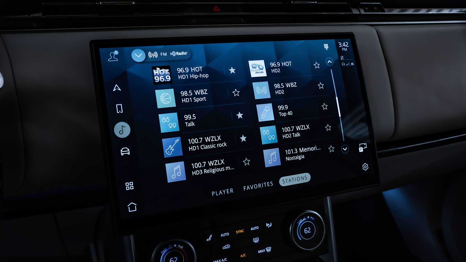 used 2023 Land Rover Range Rover car, priced at $108,998