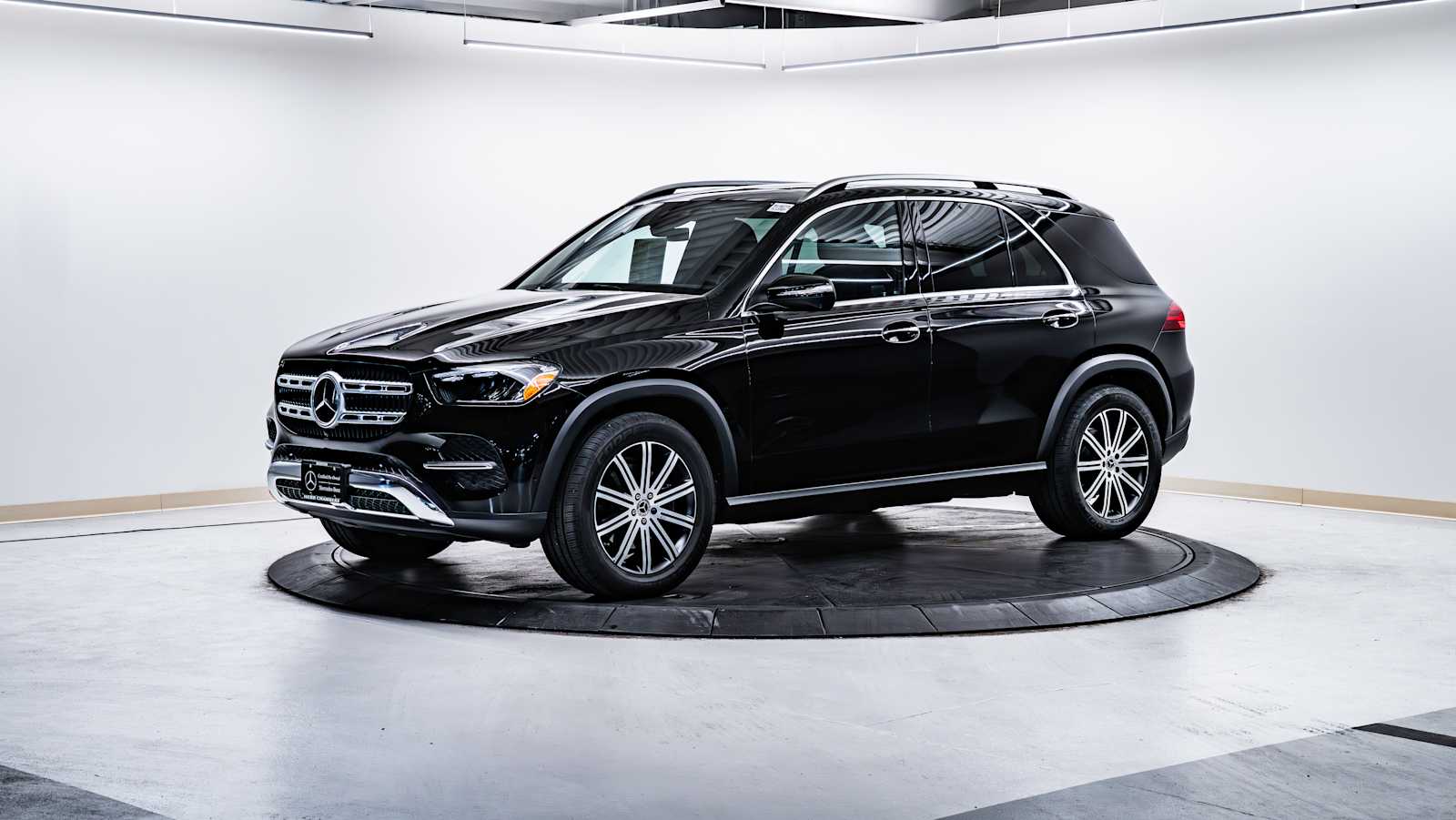 used 2025 Mercedes-Benz GLE 350 car, priced at $63,798
