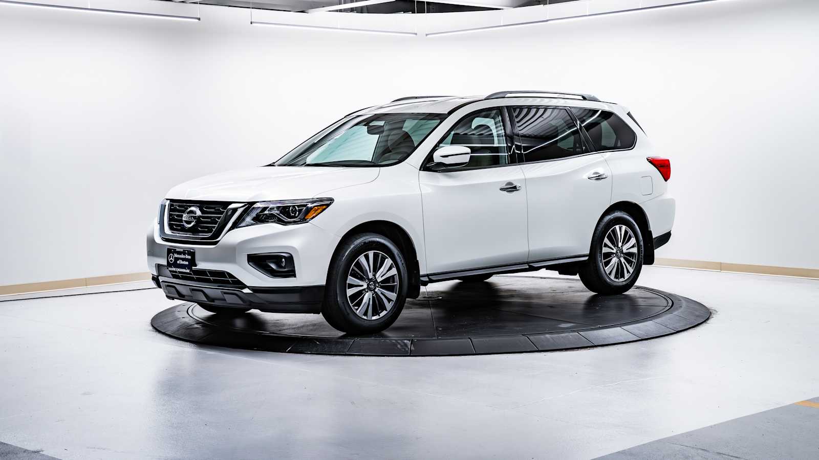 used 2019 Nissan Pathfinder car, priced at $17,798