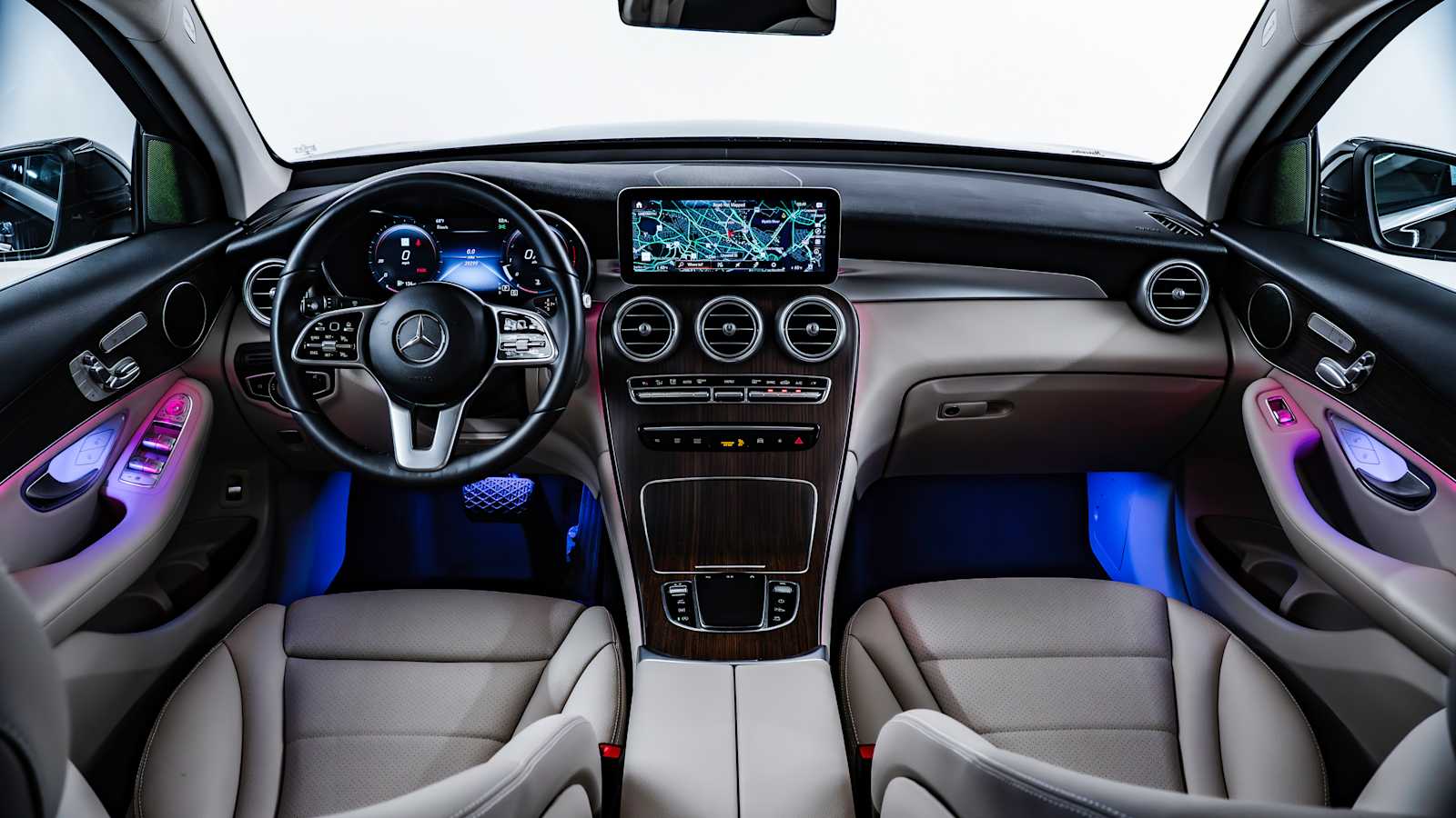 used 2022 Mercedes-Benz GLC 300 car, priced at $33,998