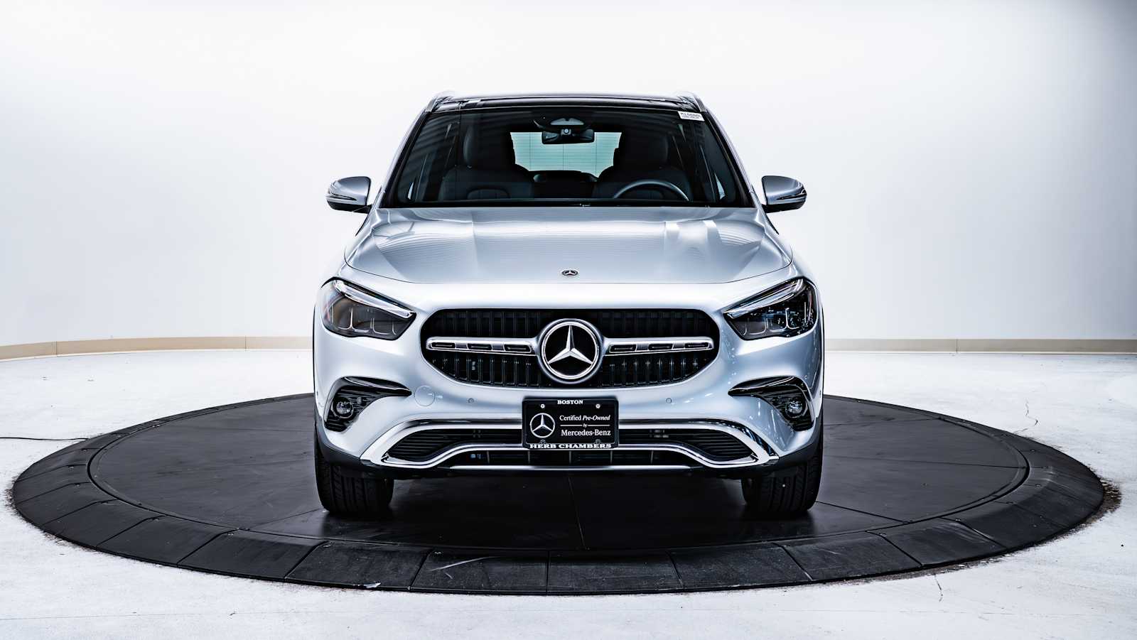 used 2025 Mercedes-Benz GLA 250 car, priced at $45,998