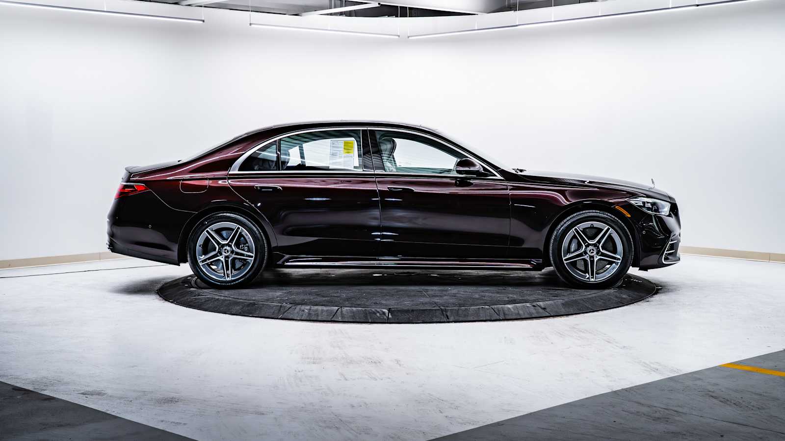 used 2022 Mercedes-Benz S-Class car, priced at $74,998