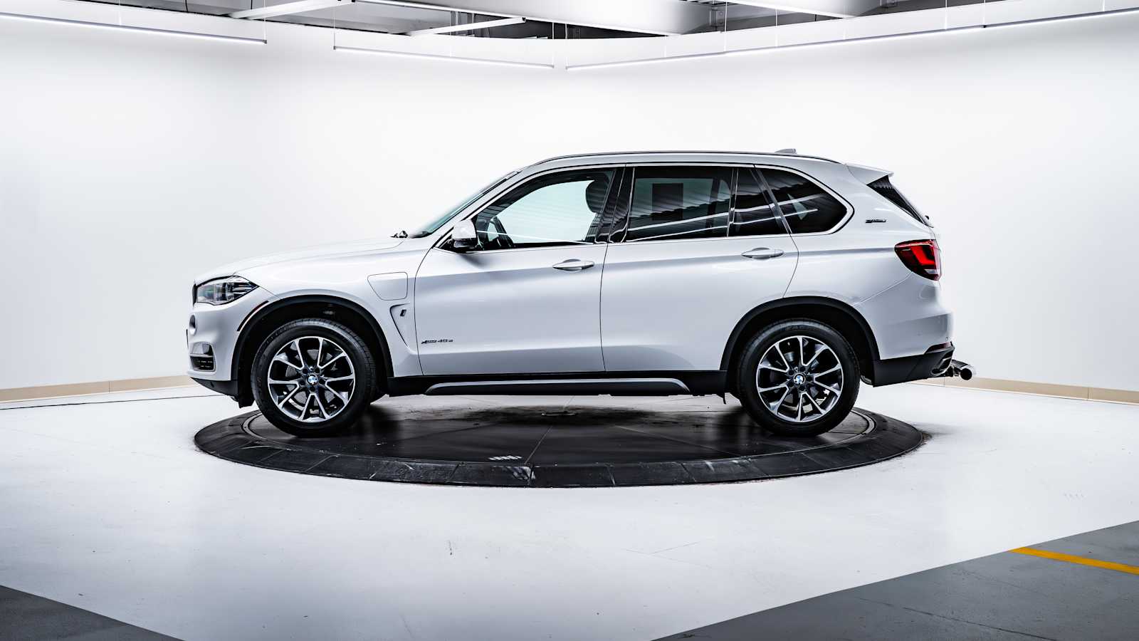 used 2018 BMW X5 eDrive car, priced at $21,498