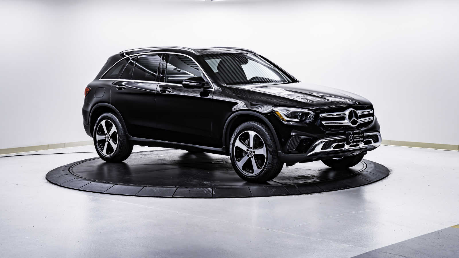 used 2021 Mercedes-Benz GLC 300 car, priced at $39,998