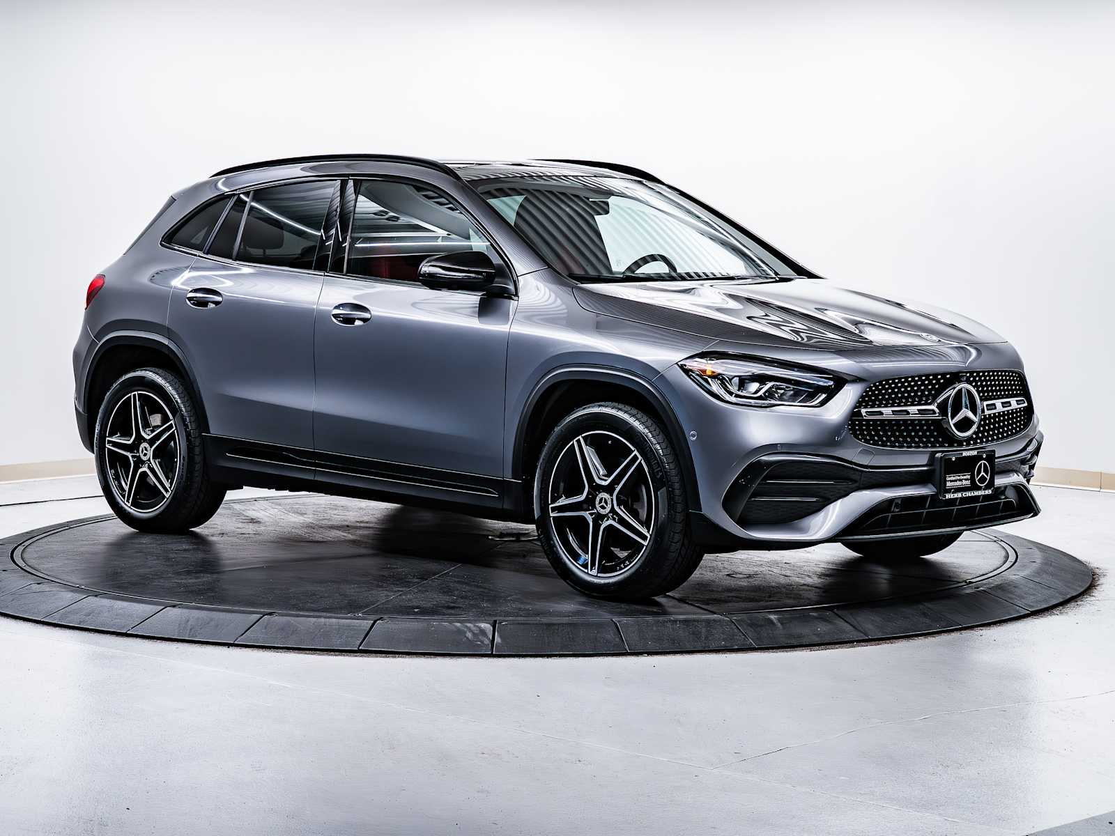 used 2021 Mercedes-Benz GLA 250 car, priced at $31,998