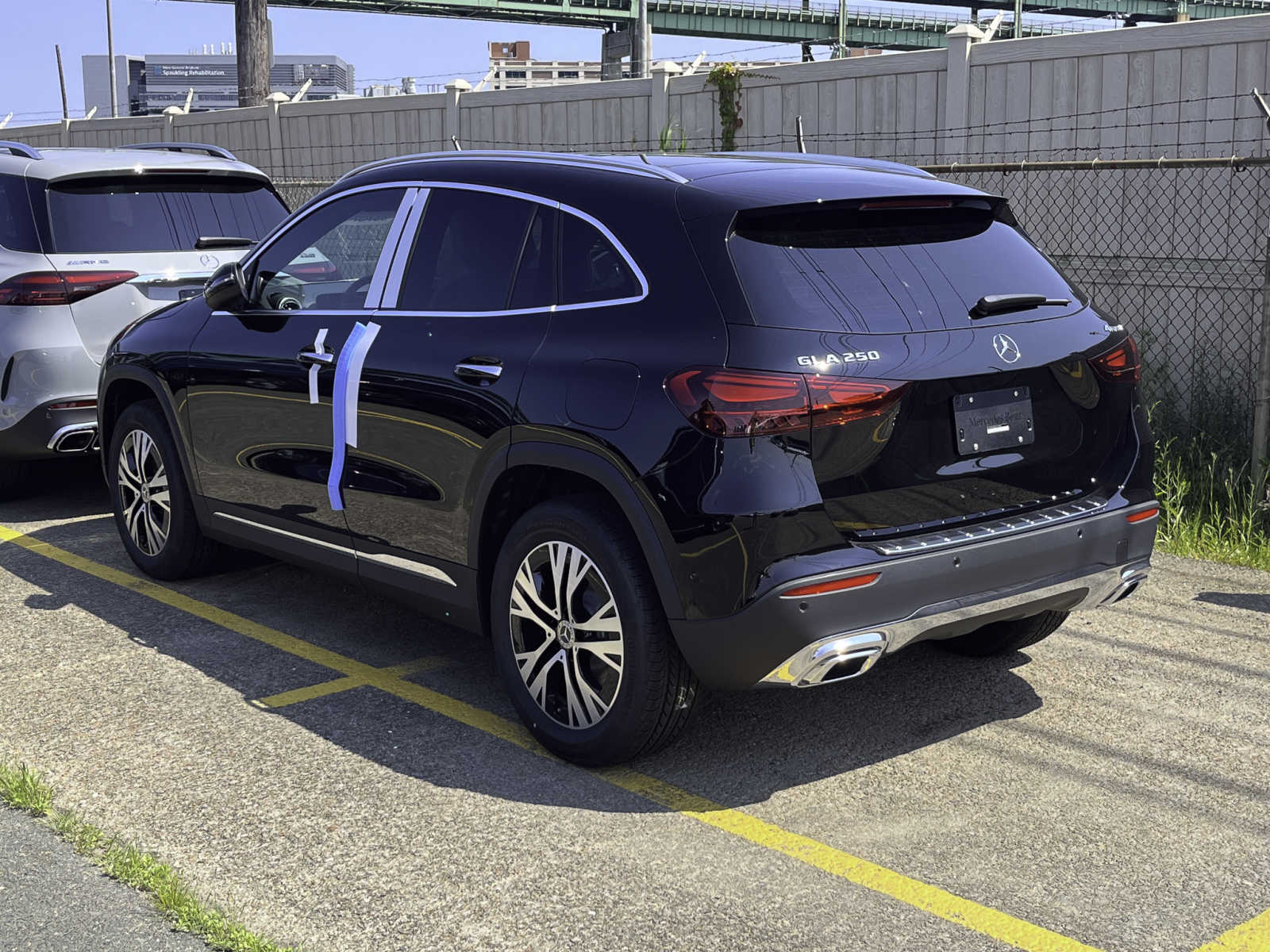 new 2025 Mercedes-Benz GLA 250 car