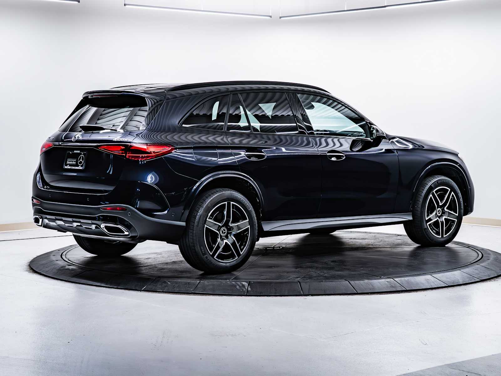 used 2023 Mercedes-Benz GLC 300 car, priced at $47,998
