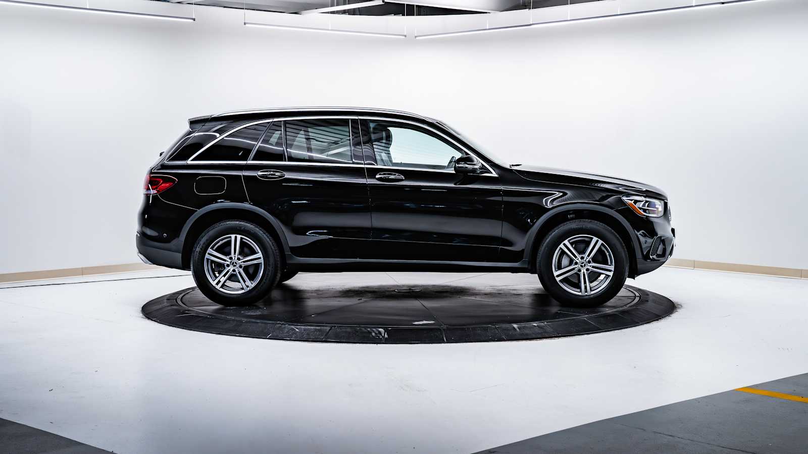 used 2021 Mercedes-Benz GLC 300 car, priced at $34,298