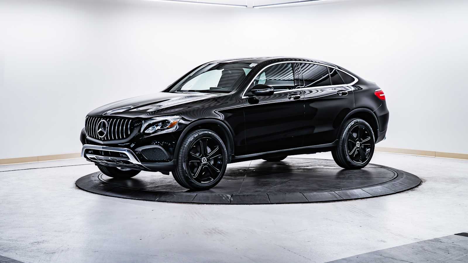 used 2018 Mercedes-Benz GLC 300 car, priced at $27,998