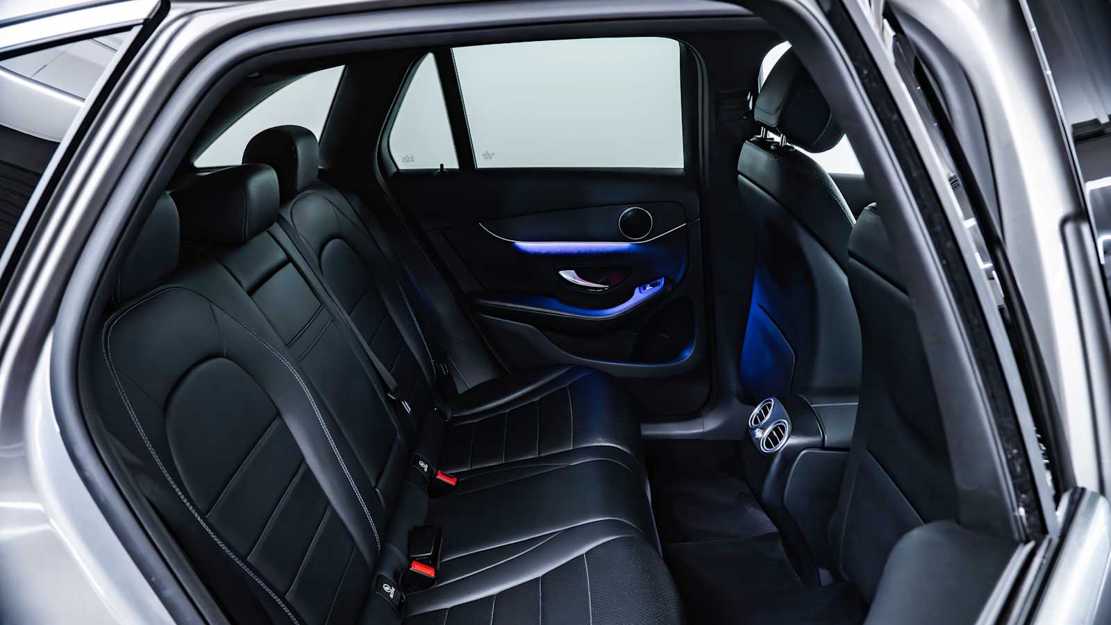 used 2020 Mercedes-Benz GLC 300 car, priced at $18,998