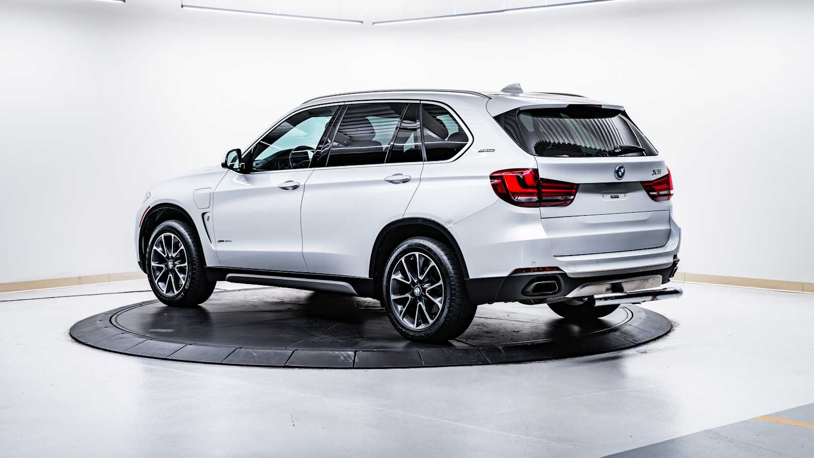 used 2018 BMW X5 eDrive car, priced at $21,498