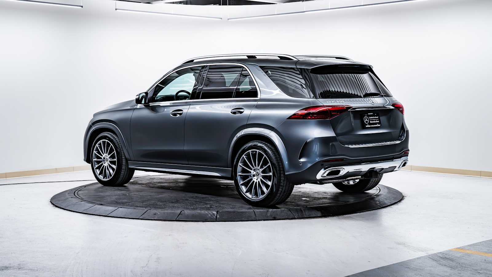 used 2025 Mercedes-Benz GLE 350 car, priced at $65,998