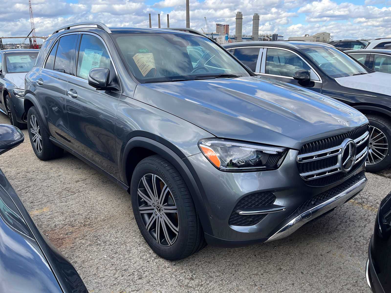 new 2025 Mercedes-Benz GLE 450e Plug-In Hybrid car