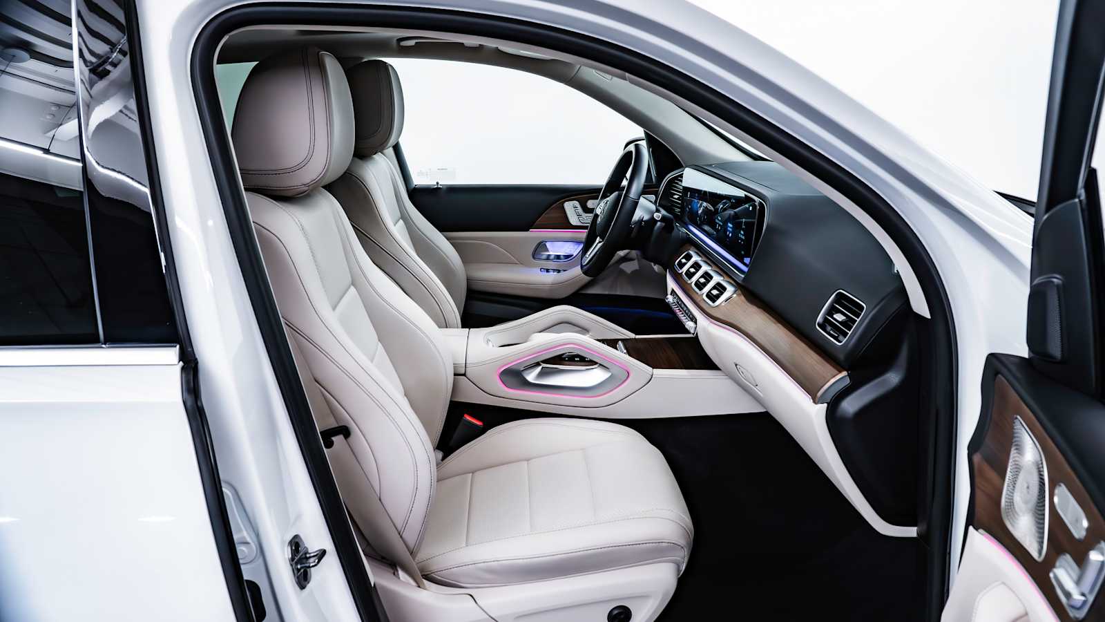 used 2022 Mercedes-Benz GLE 350 car, priced at $44,998