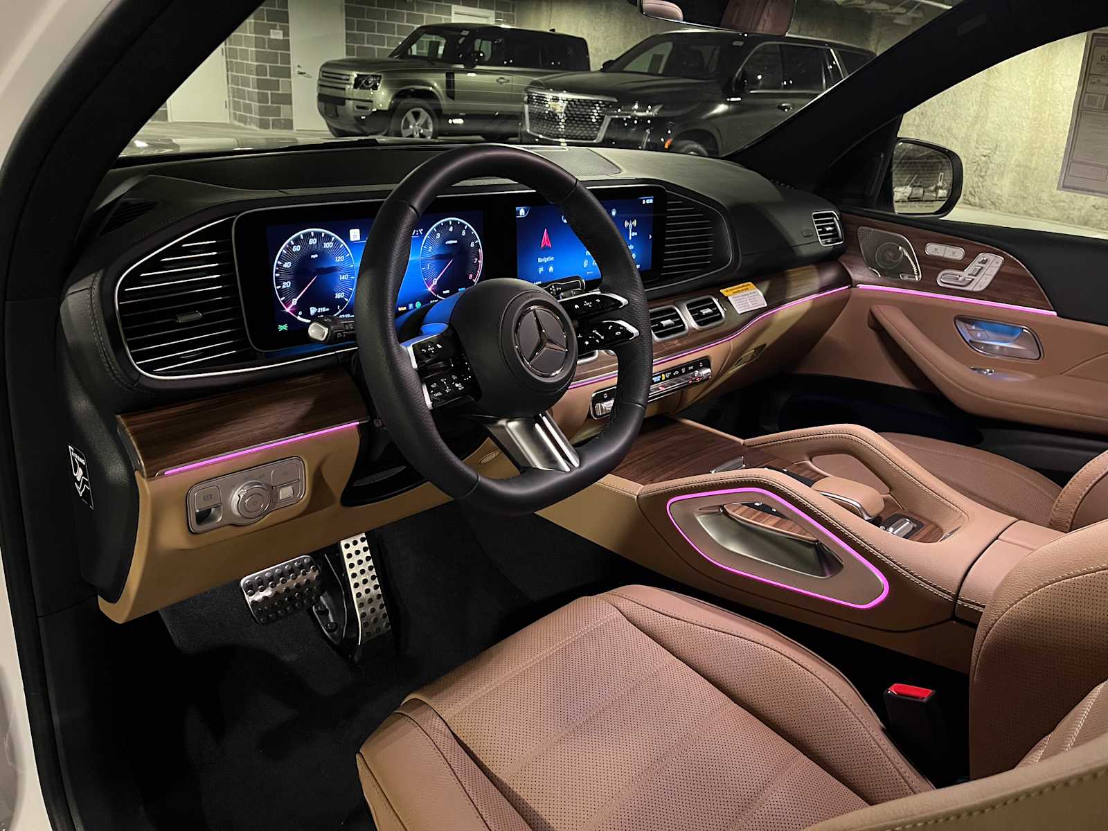 new 2025 Mercedes-Benz GLS 450 car