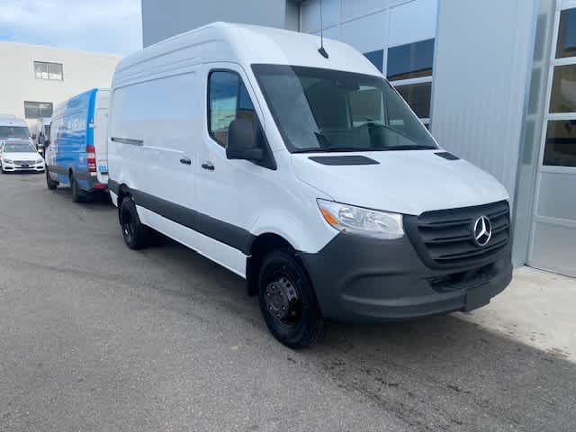 new 2024 Mercedes-Benz Sprinter 3500 car