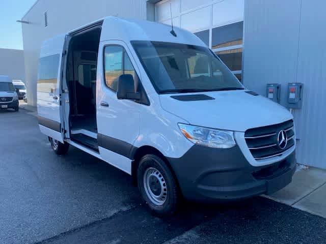 new 2024 Mercedes-Benz Sprinter car