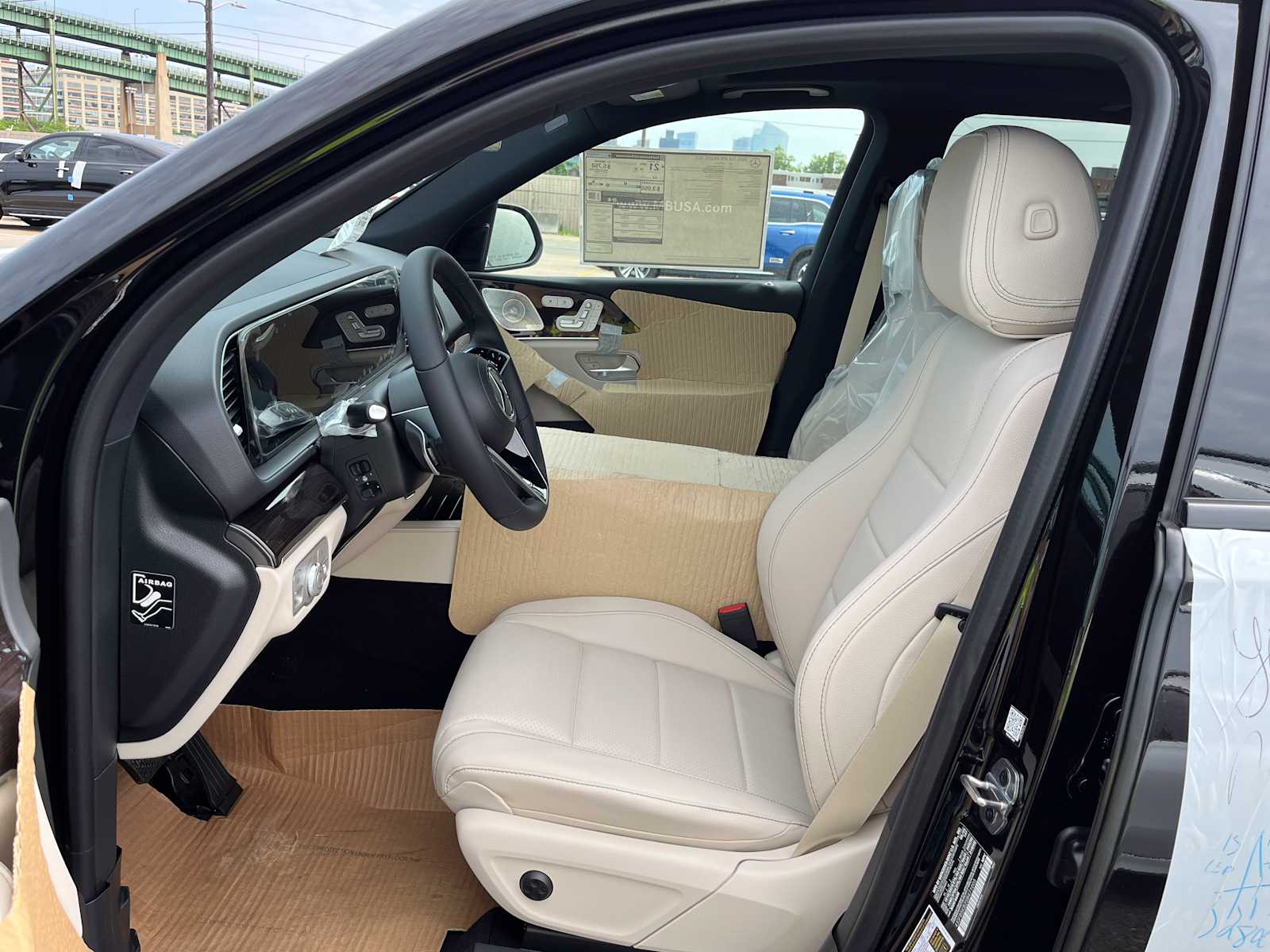 new 2025 Mercedes-Benz GLE 450 car