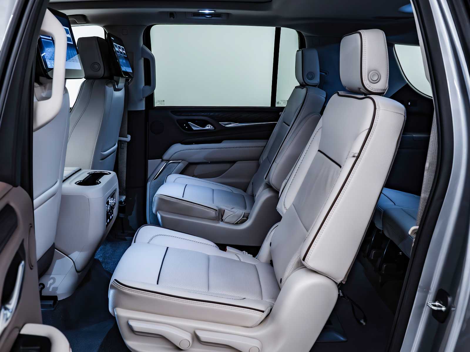 used 2023 GMC Yukon XL car, priced at $66,998