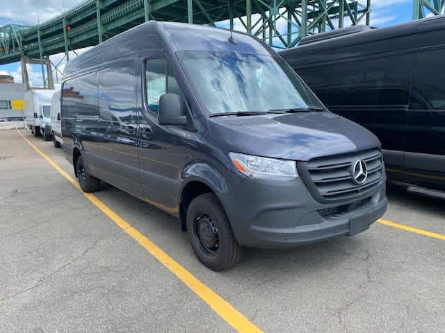 new 2024 Mercedes-Benz Sprinter 3500 car