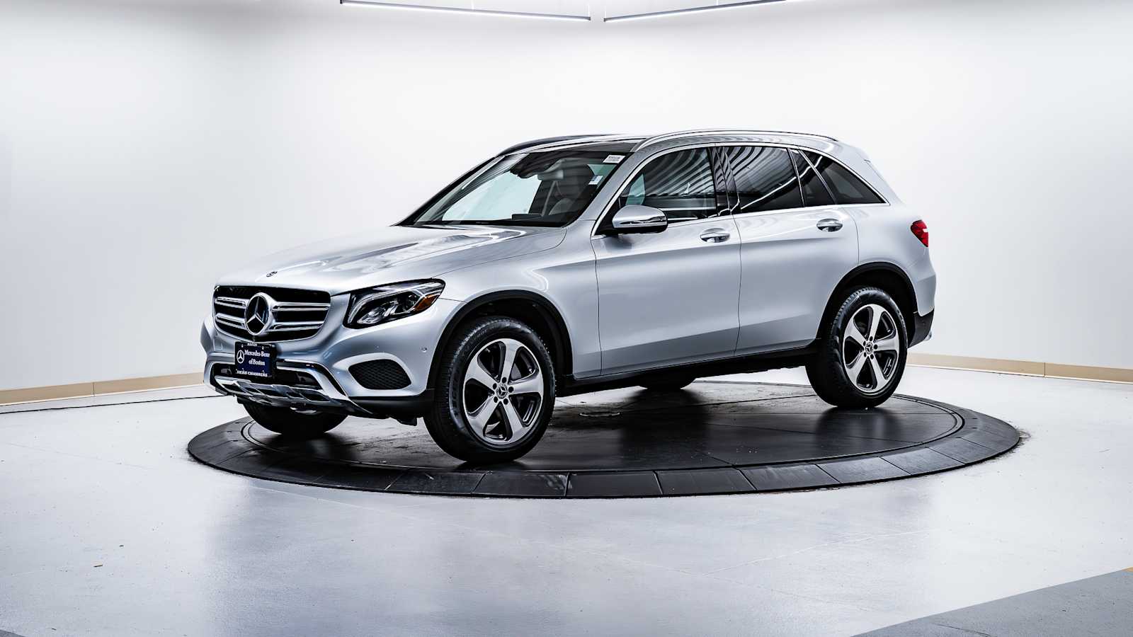 used 2018 Mercedes-Benz GLC 300 car, priced at $23,998