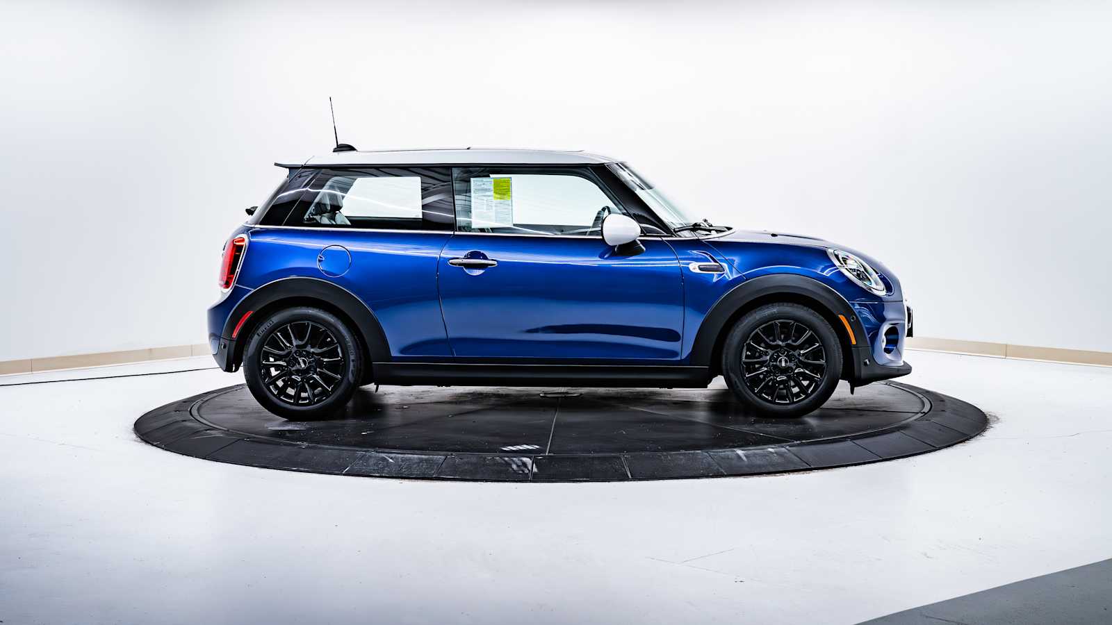 used 2019 MINI Hardtop 2 Door car, priced at $16,998