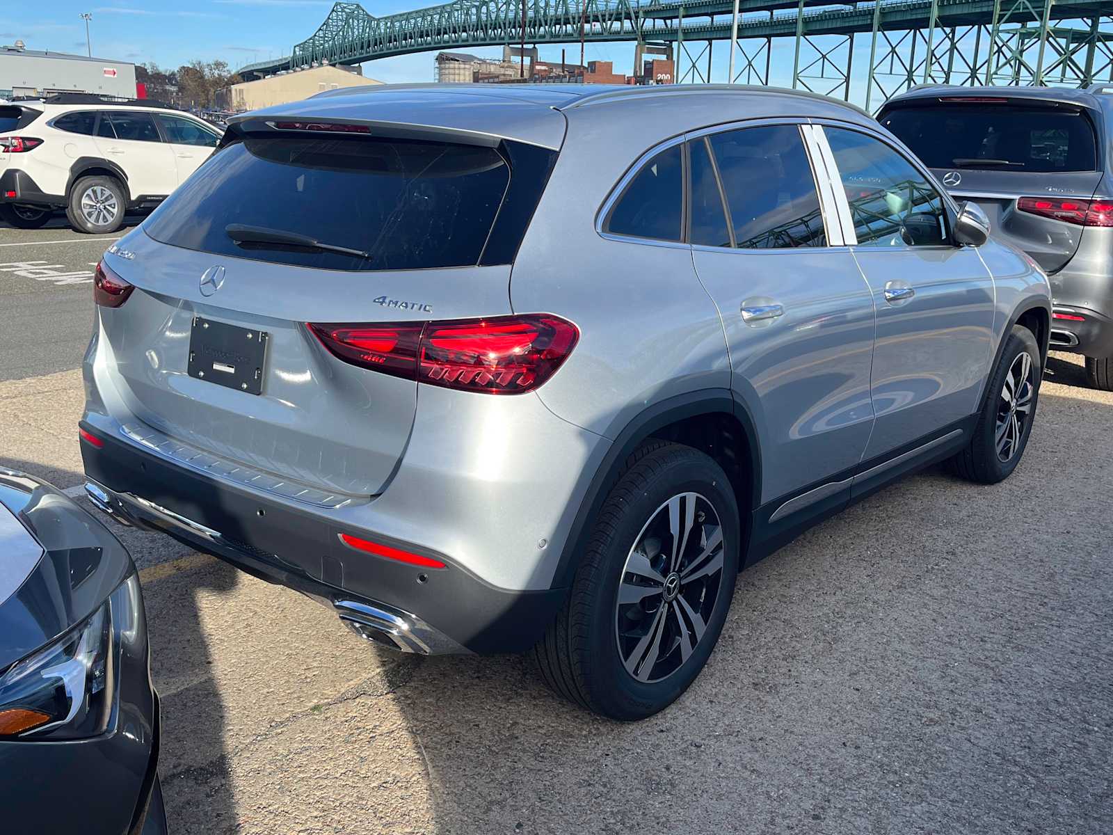 new 2025 Mercedes-Benz GLA 250 car