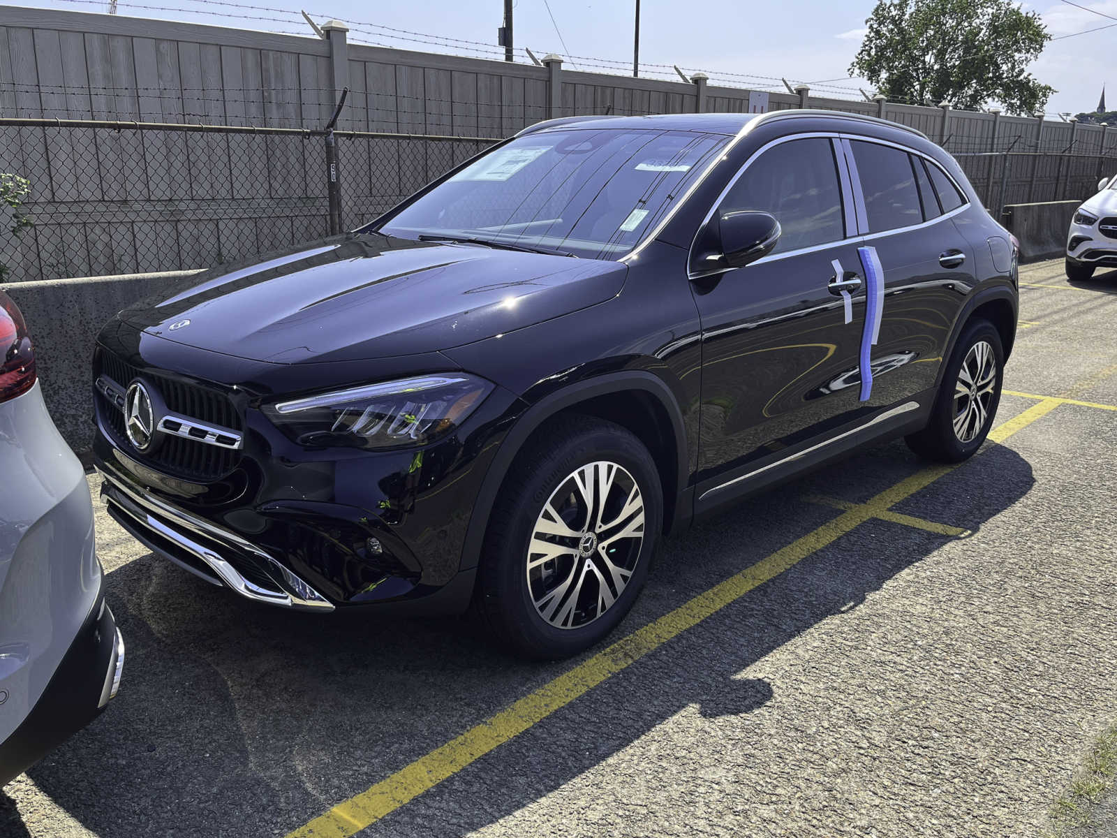 new 2025 Mercedes-Benz GLA 250 car