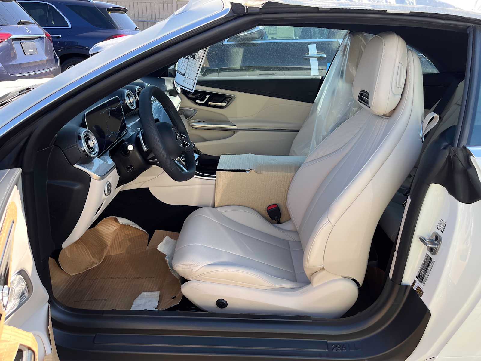 new 2025 Mercedes-Benz CLE 300 car