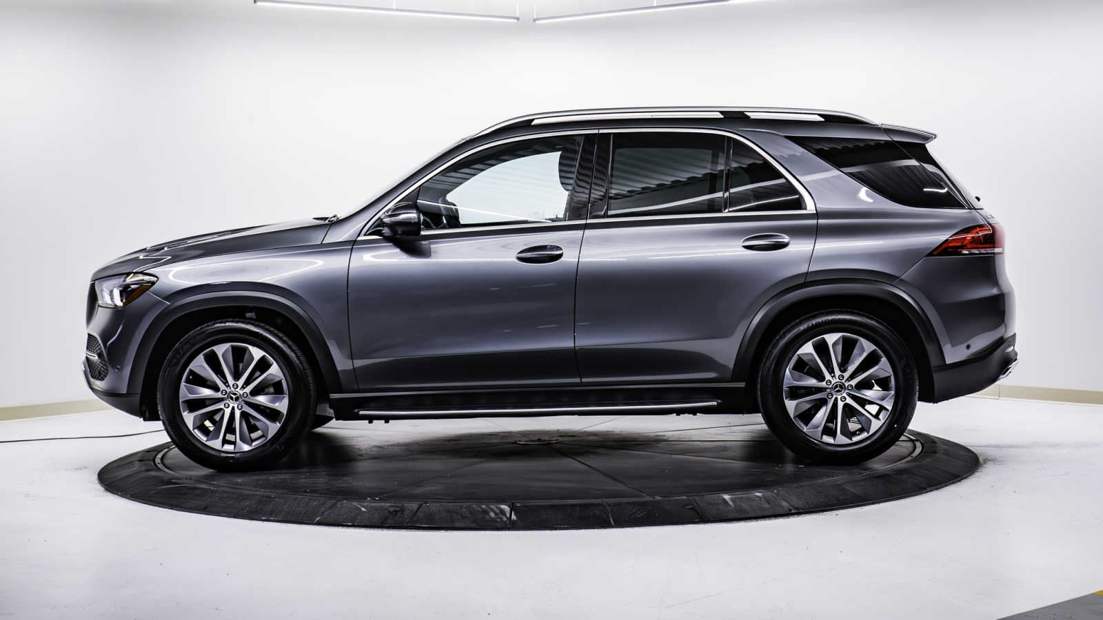 used 2023 Mercedes-Benz GLE 350 car, priced at $62,498