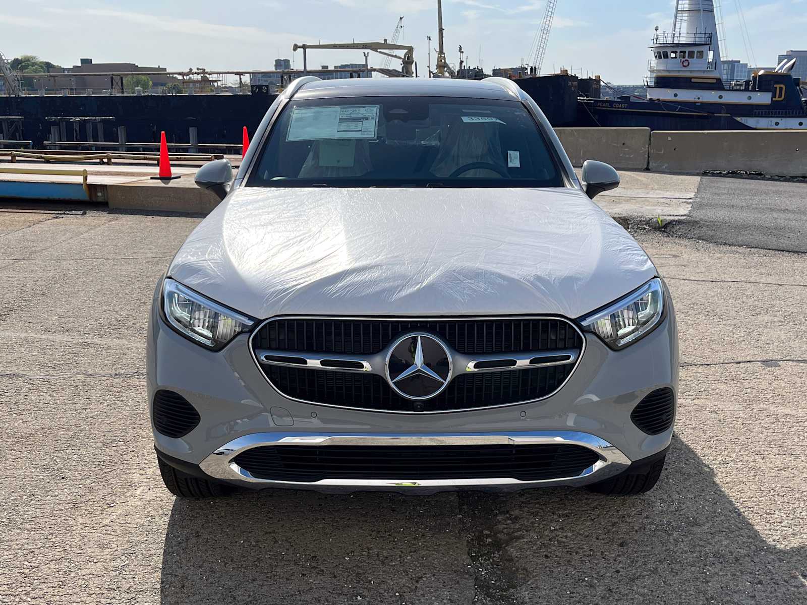 new 2025 Mercedes-Benz GLC 350e Plug-In Hybrid car