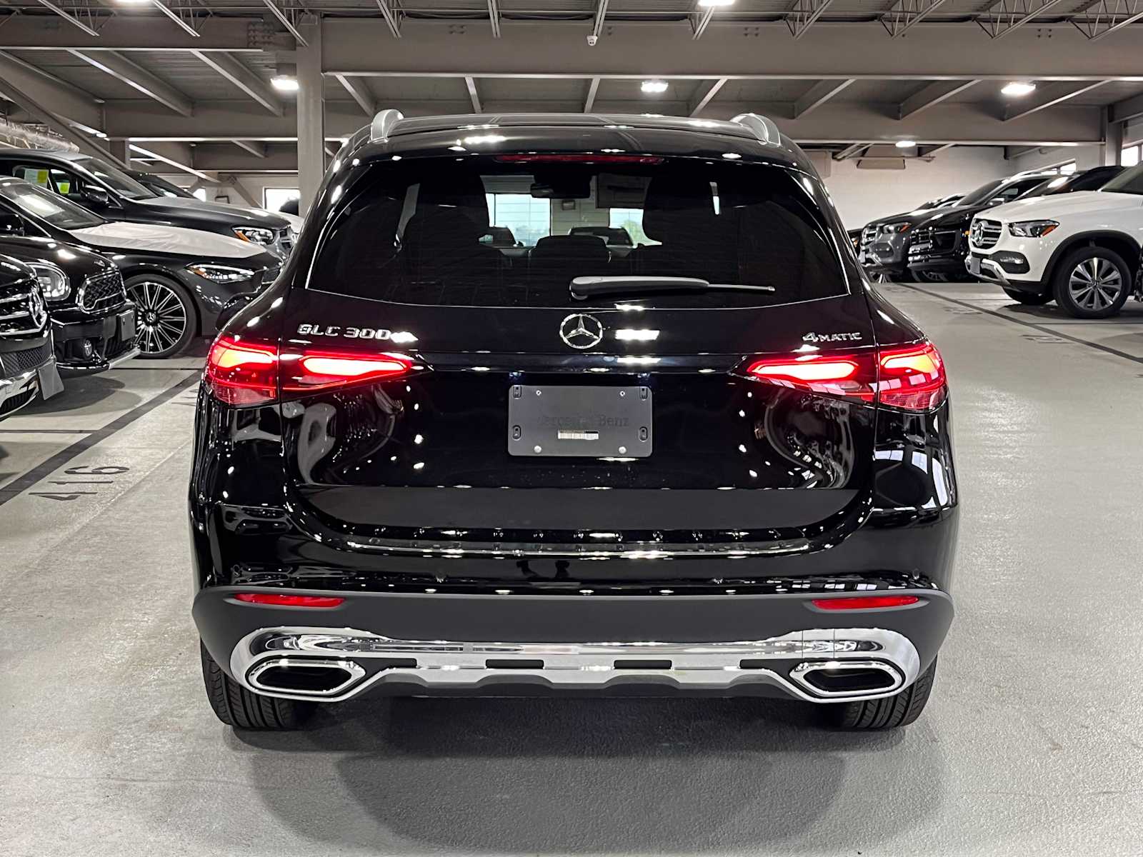 new 2025 Mercedes-Benz GLC 300 car