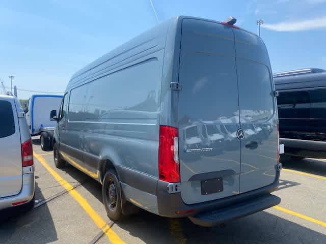 new 2024 Mercedes-Benz eSprinter car