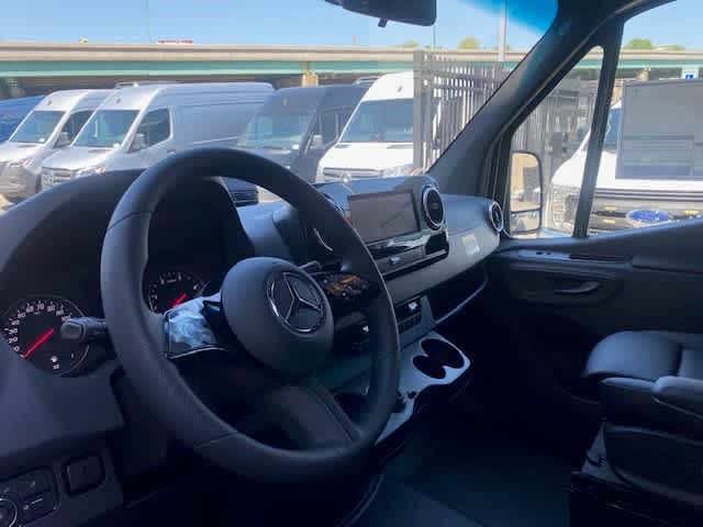 new 2025 Mercedes-Benz Sprinter car
