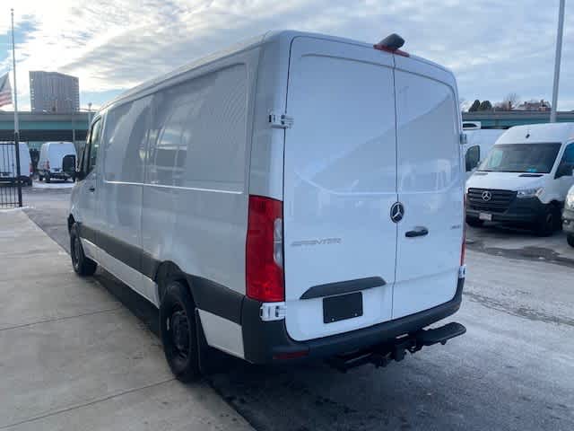 new 2025 Mercedes-Benz Sprinter car