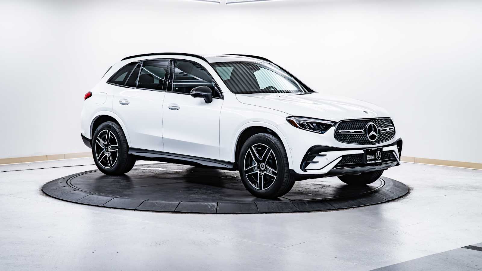 used 2025 Mercedes-Benz GLC 300 car, priced at $51,898