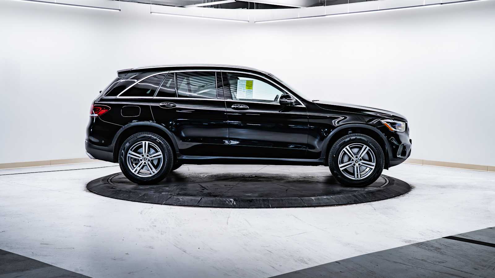 used 2022 Mercedes-Benz GLC 300 car, priced at $33,998