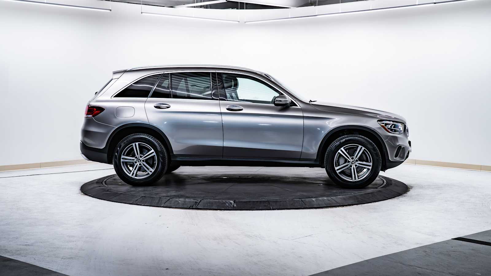 used 2020 Mercedes-Benz GLC 300 car, priced at $18,998